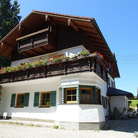 Villa Im Wald Roßhaupten Exterior foto